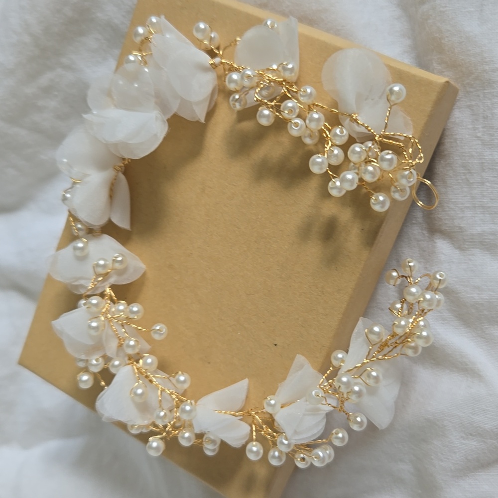 Anthropologie Pearl Floral Bridal Headpiece